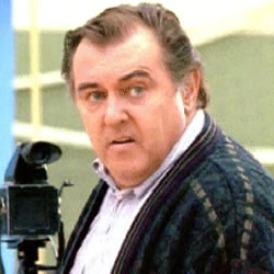 Larsen (Photographer)